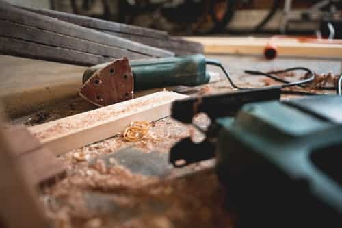 wood and saws in a workshop