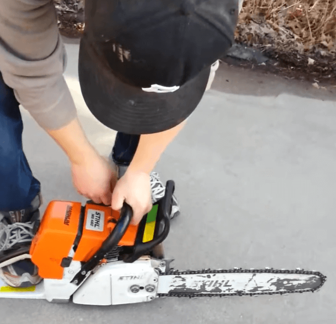 Stihl chainsaw compression demonstration