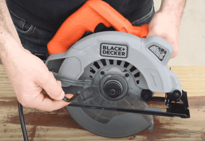 BLACK+DECKER Circular Saw With Laser