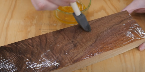 Using tung oil