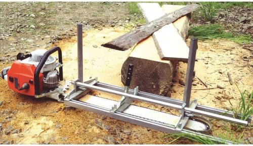 Wood-CNL Chainsaw Mill on a wood test