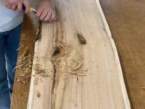 carving butternut wood