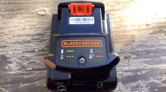charging black and decker mtc220