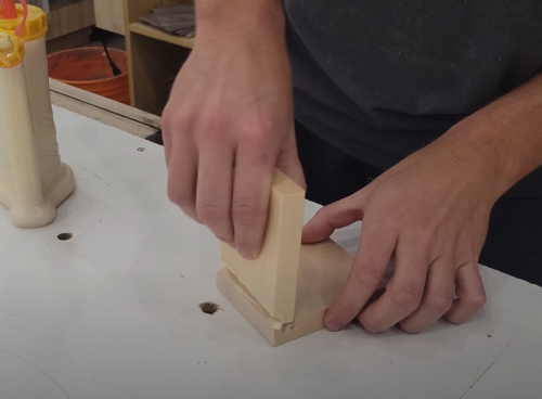gluing joint woods