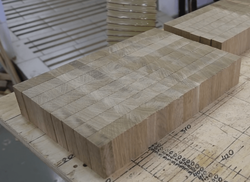 making oak wood board