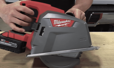 person using Milwaukee Electric Tool 6370-21