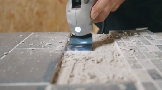 removing tiles with oscillating tool