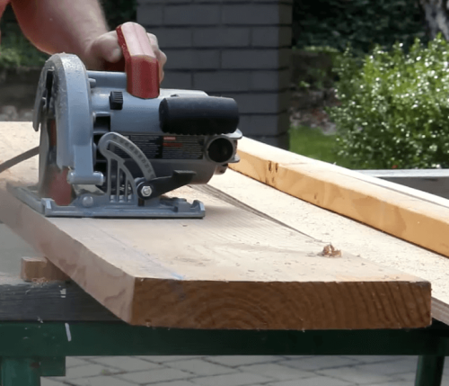 sidewinder circular saw on wooden surface