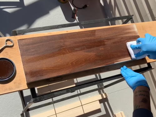 staining aspen wood using cloth