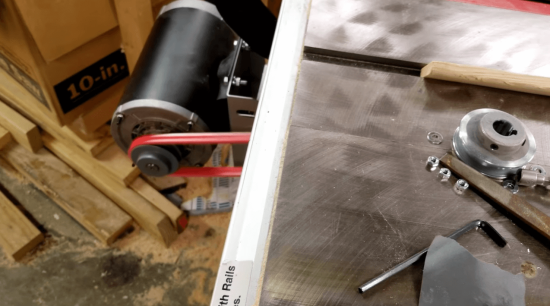 table saw pulley and belt replacement