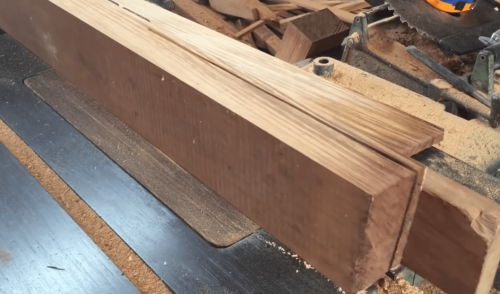 cutting lumber with table saw